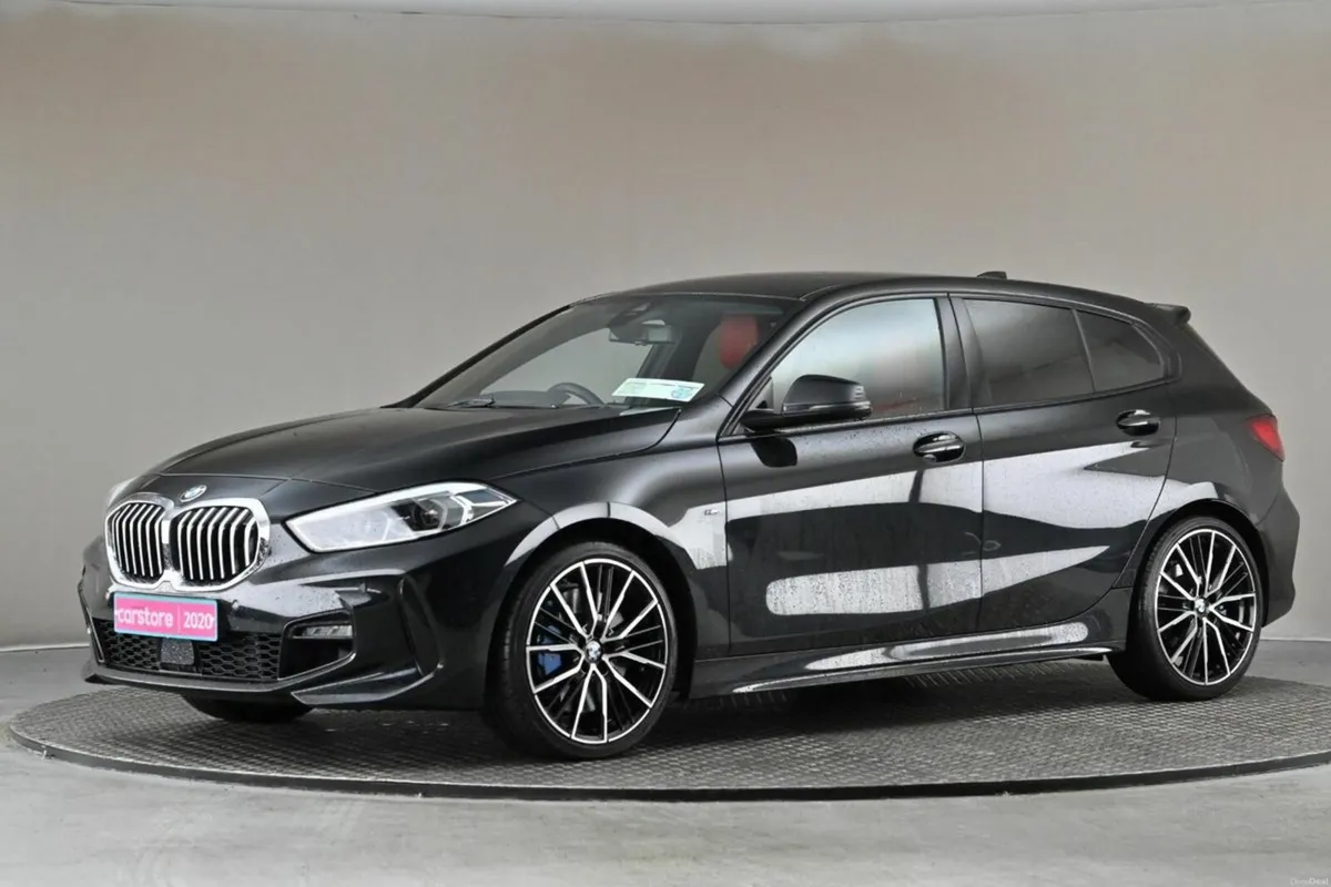 BMW 1-Series 1.5 118i M SPORT **IRISH CAR**FULL LE - Image 4