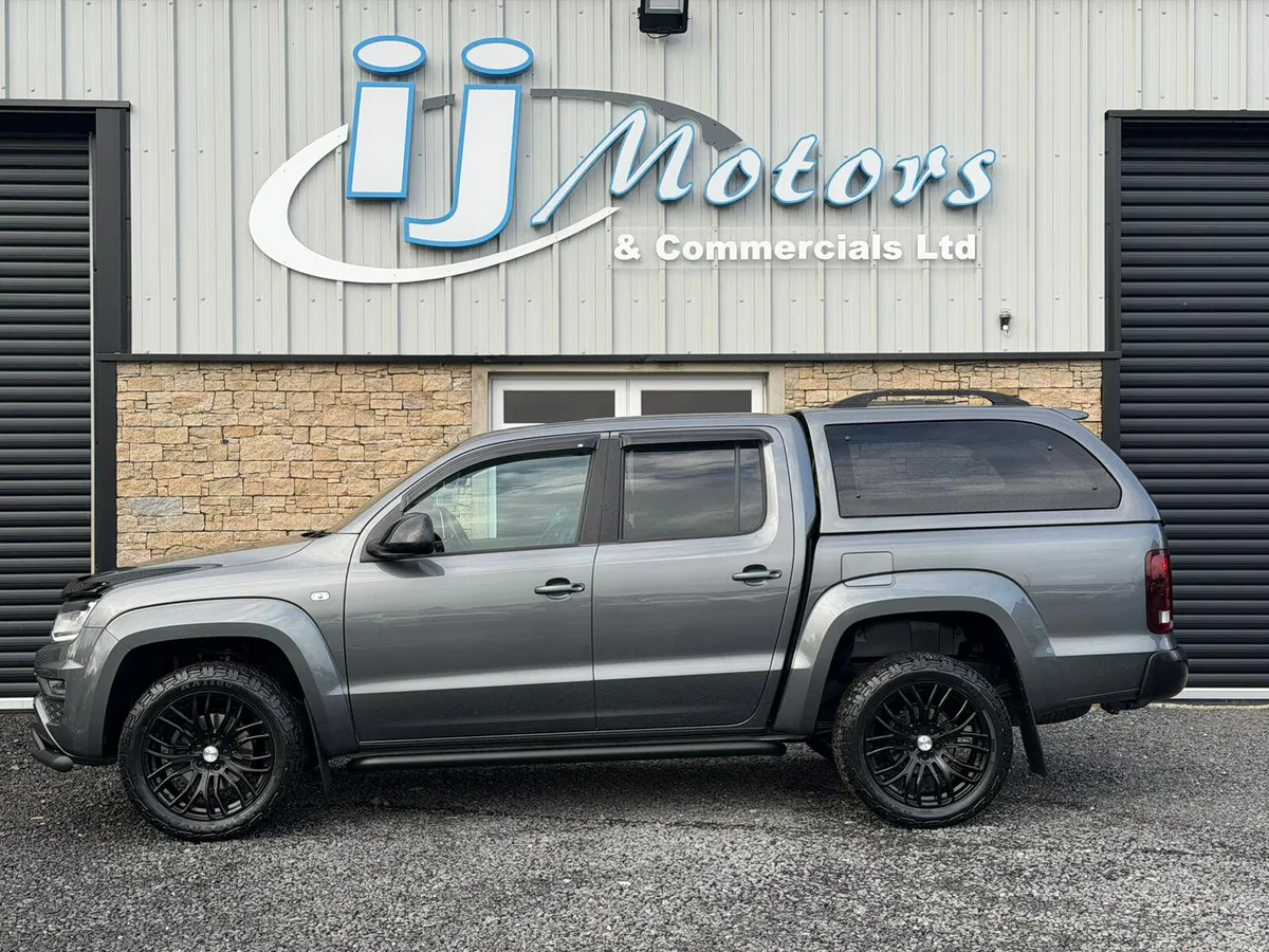 20 VOLKSWAGEN AMAROK BLACK ED 3.0 V6 - Image 4