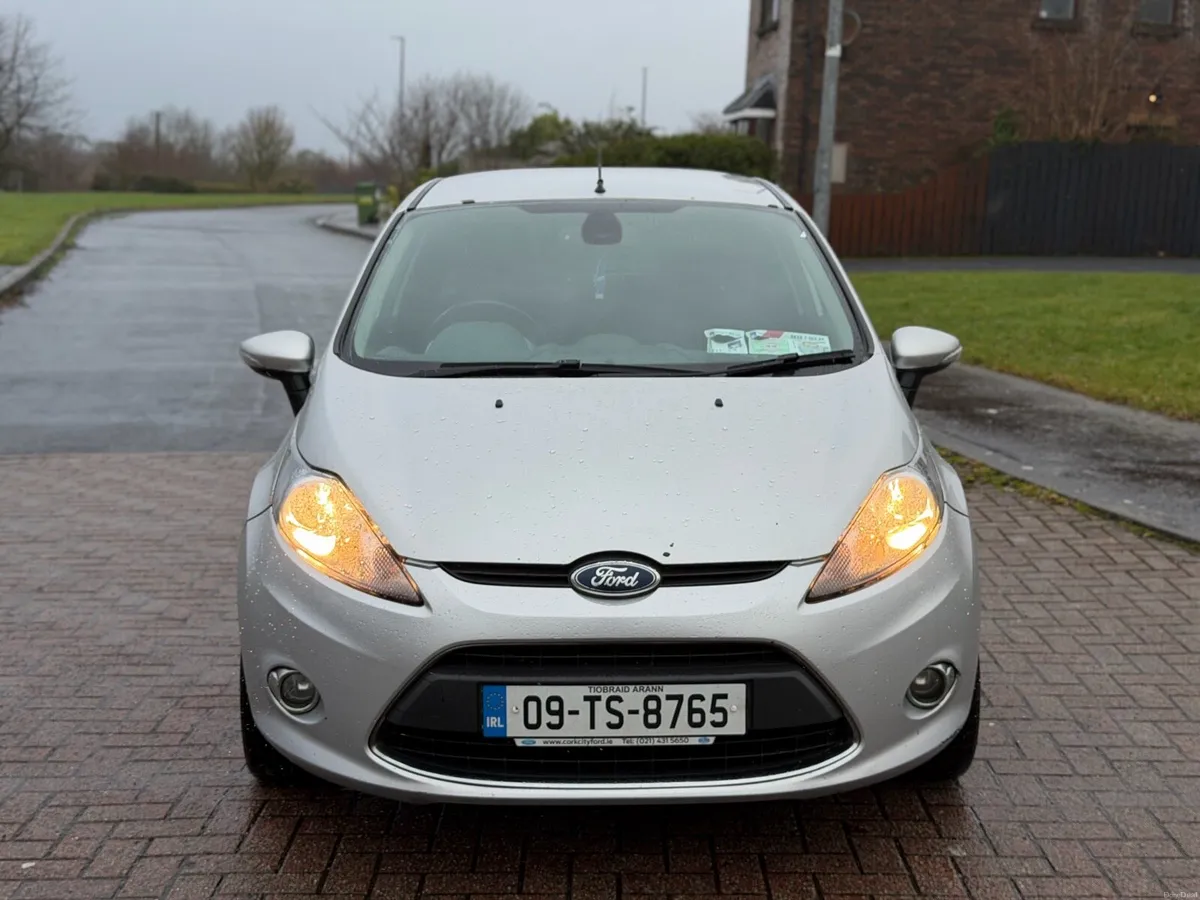 Ford fiesta 1.4 diesel with NCT and tax - Image 2
