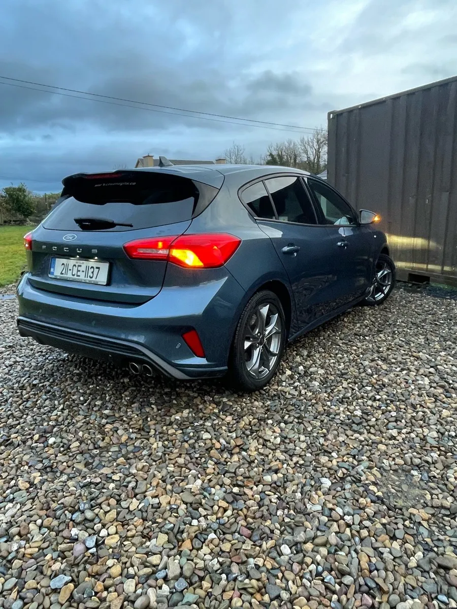 211 Ford Focus ST-Line Diesel - Image 3