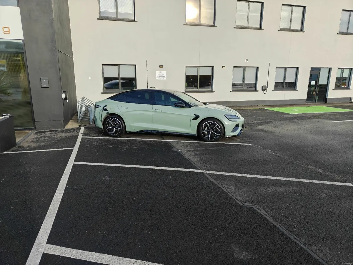 BYD SEAL 2024 - Image 3