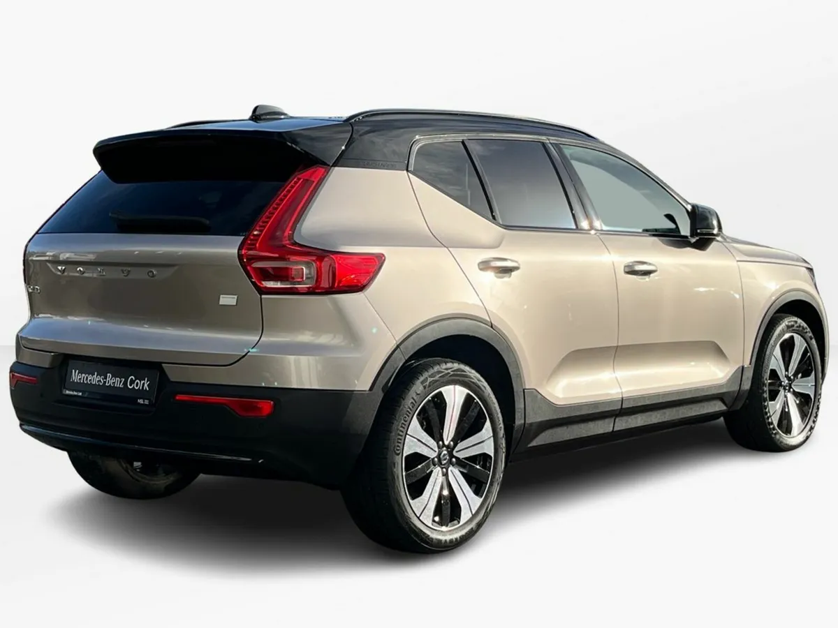 Volvo XC40 Recharge Plus EV Compact SUV - Image 4