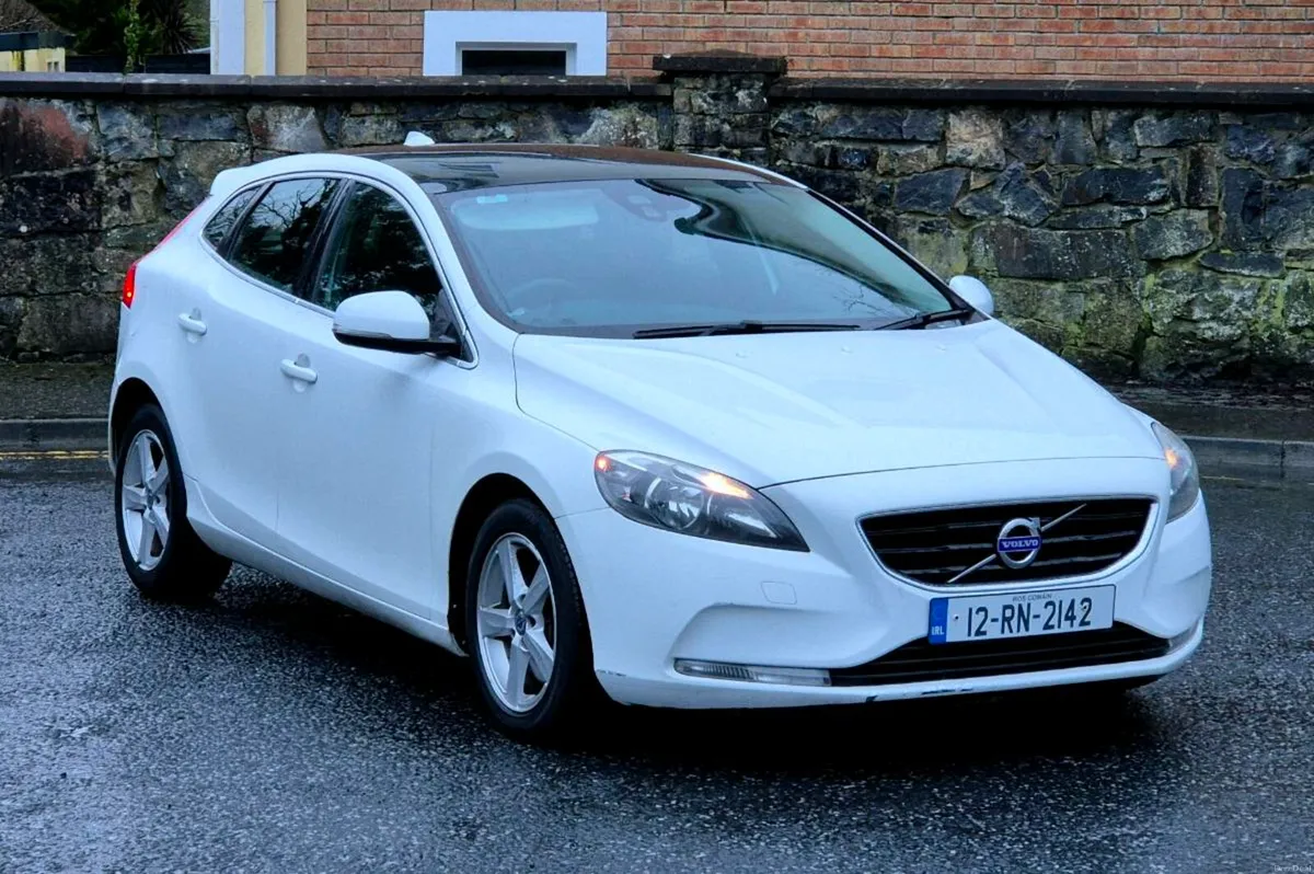 2012 Volvo V40 2.0 D5 - Image 2