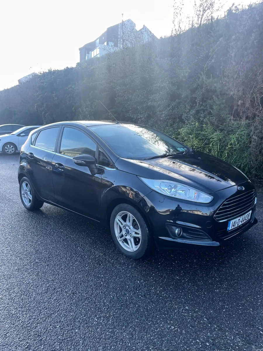 2014 Ford Fiesta New Nct 02/27 Tax 06/26 - Image 4