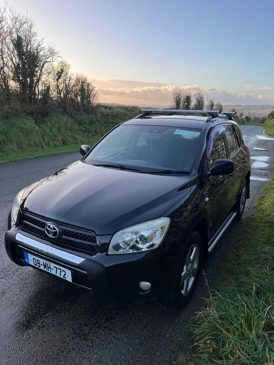 Toyota RAV4 2008 - Image 1