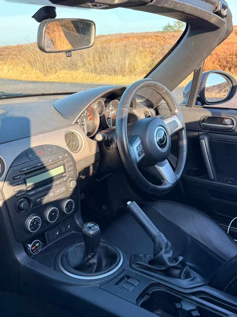 MAZDA MX-5 ***DEPOSIT TAKEN*** HARDTOP NEW NCT - Image 4
