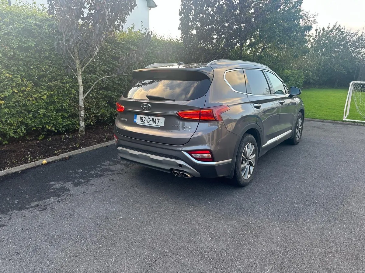 Hyundai 7 Seater - Image 2