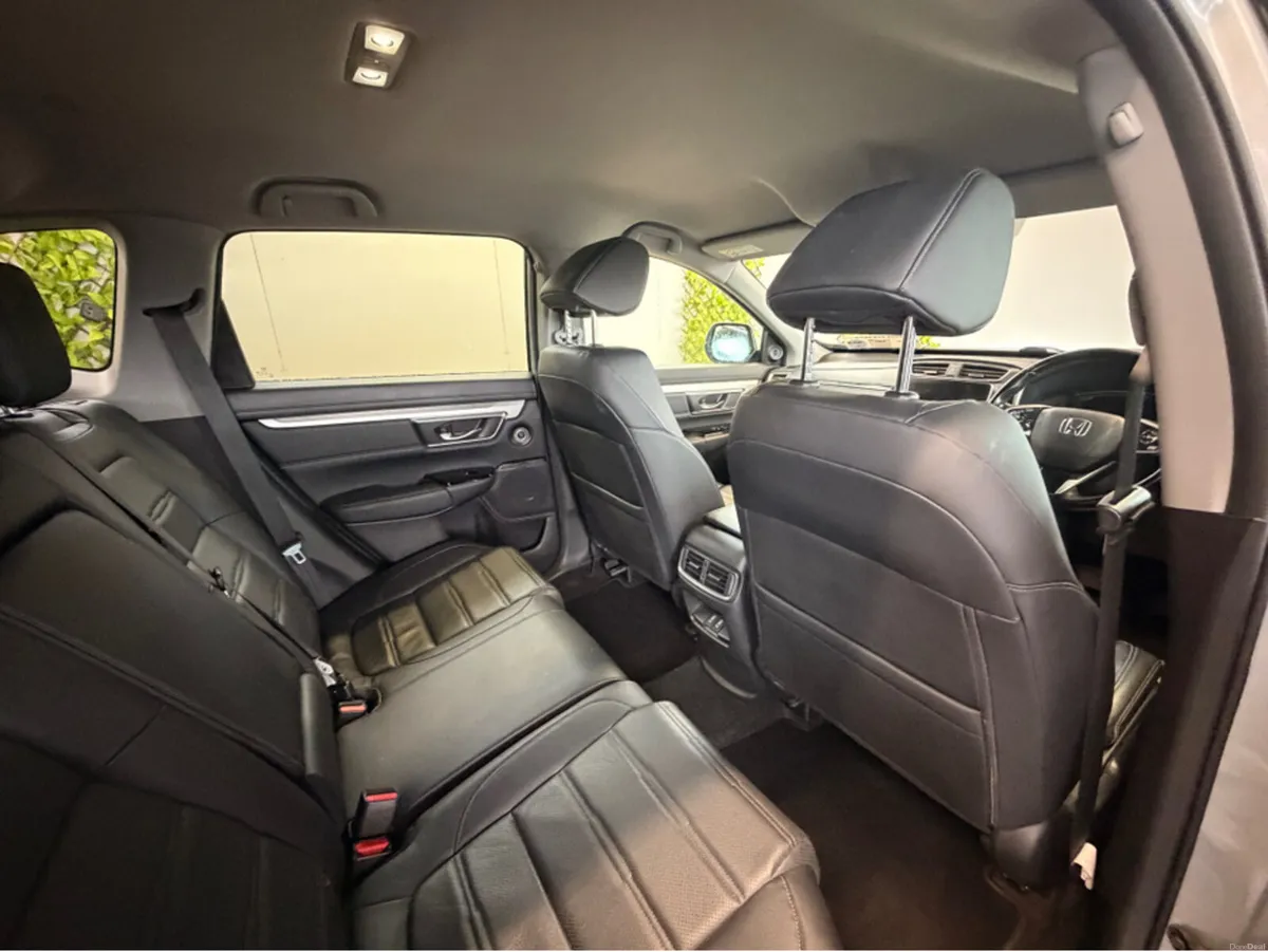 Honda CR-V SERIES 2.0 I-MMD 2WD ELEGANCE 5DR AUTO - Image 2