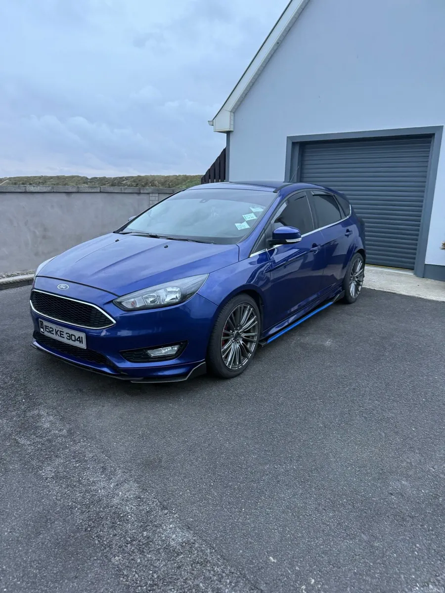 2015 (152) FORD FOCUS - Image 3