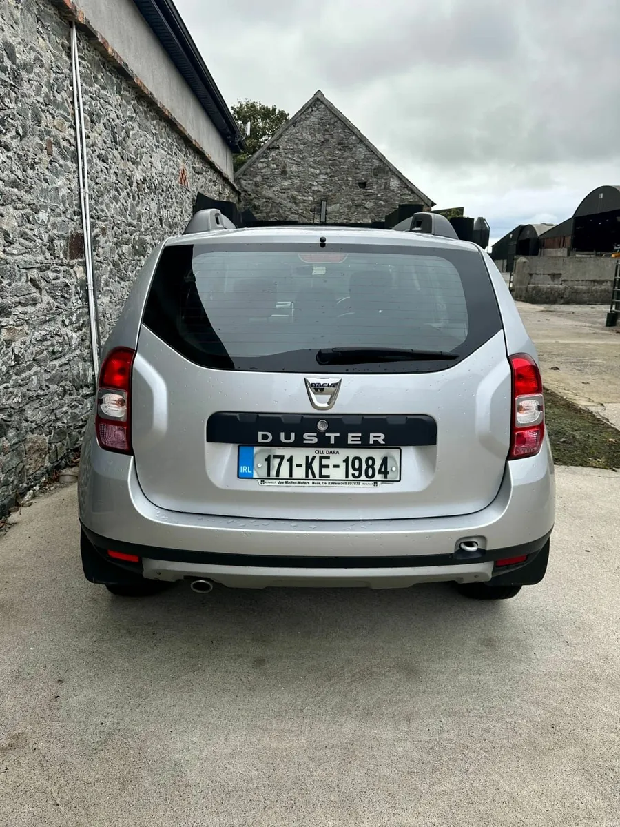 Dacia Duster Signature 1.5 Diesel, 2017, Silver - Image 4