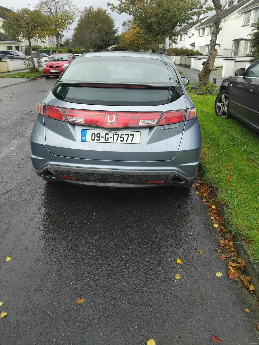 Honda Civic 2009 - Image 4
