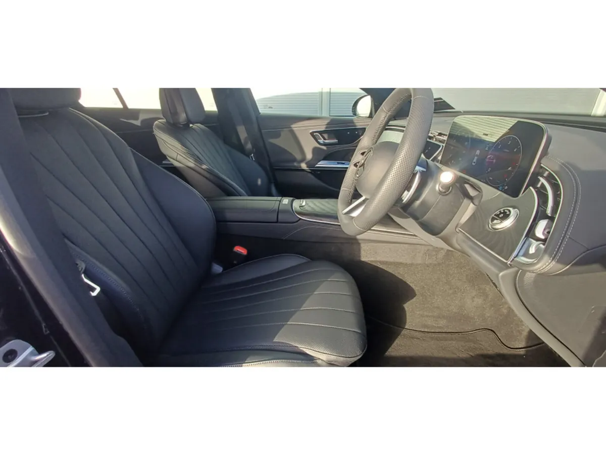 Mercedes-Benz E-Class E220D AMG LINE PLUS - Image 6