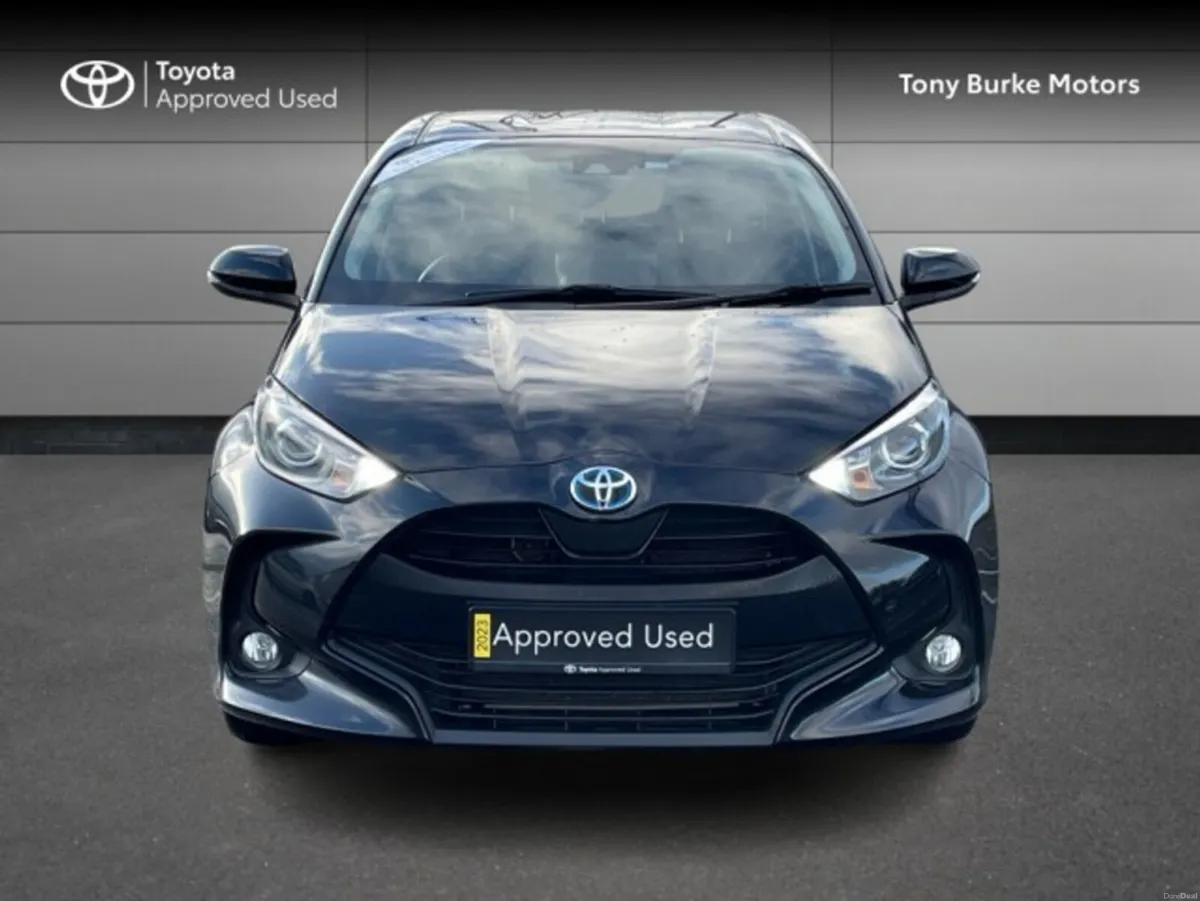 Toyota Yaris Hybrid - New Generation - LunaSport E - Image 4