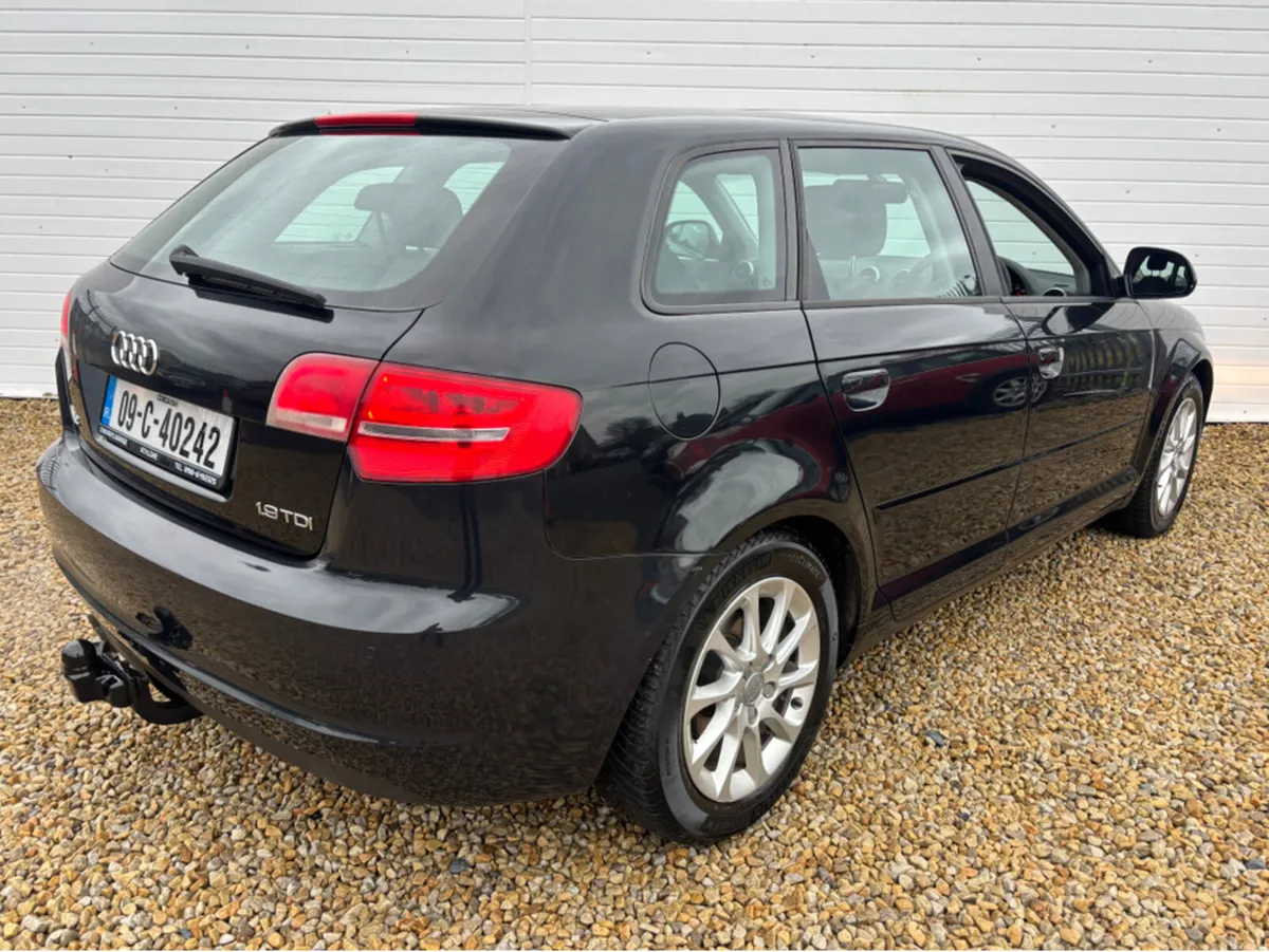 Audi A3 1.9 TDI TDIE SE 105PS 5DR E - Image 4