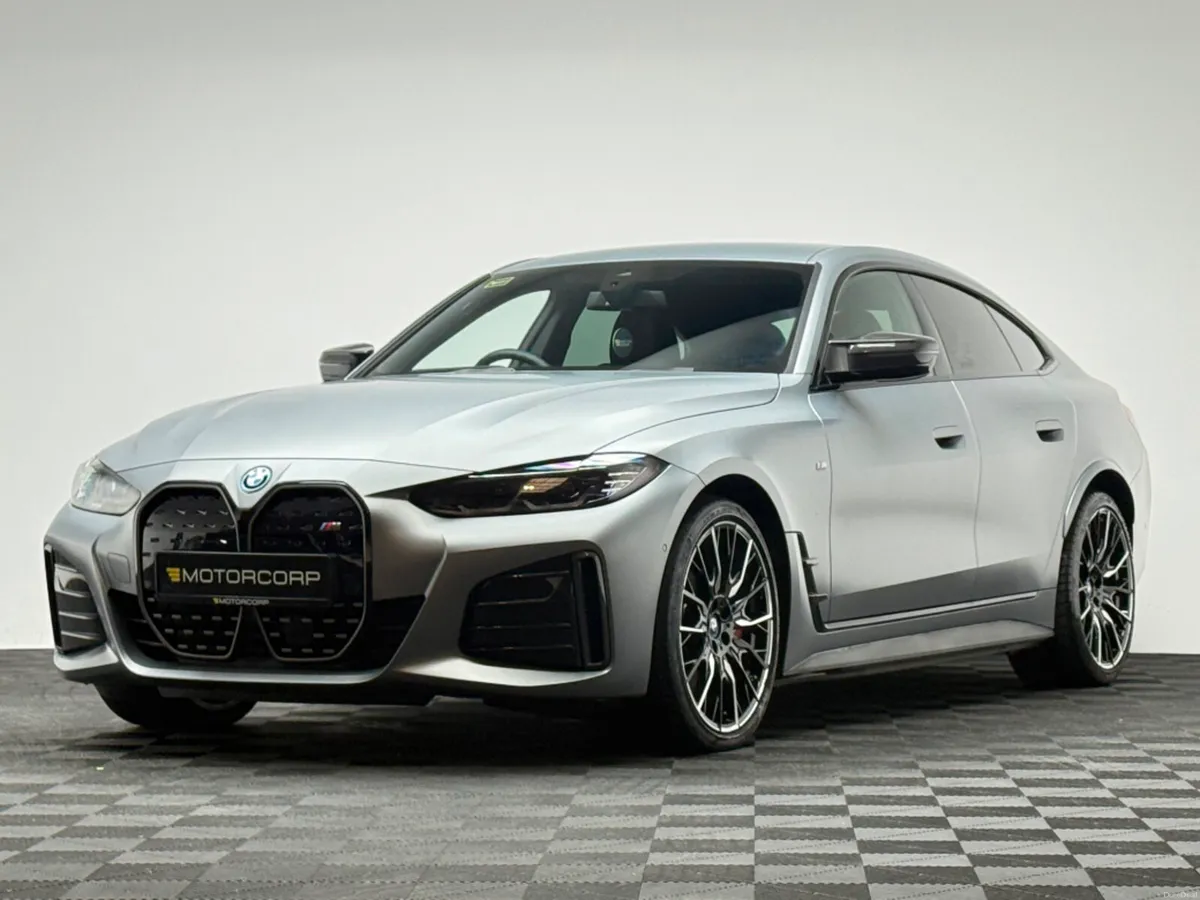 BMW i4 M50 544HP *CARBON PACKAGE* - Image 3