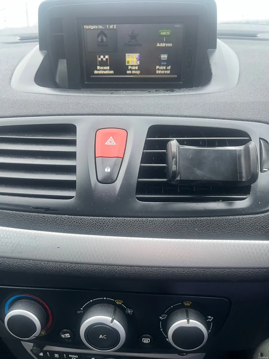 Renault Megane estate (Tom Tom model) - Image 3