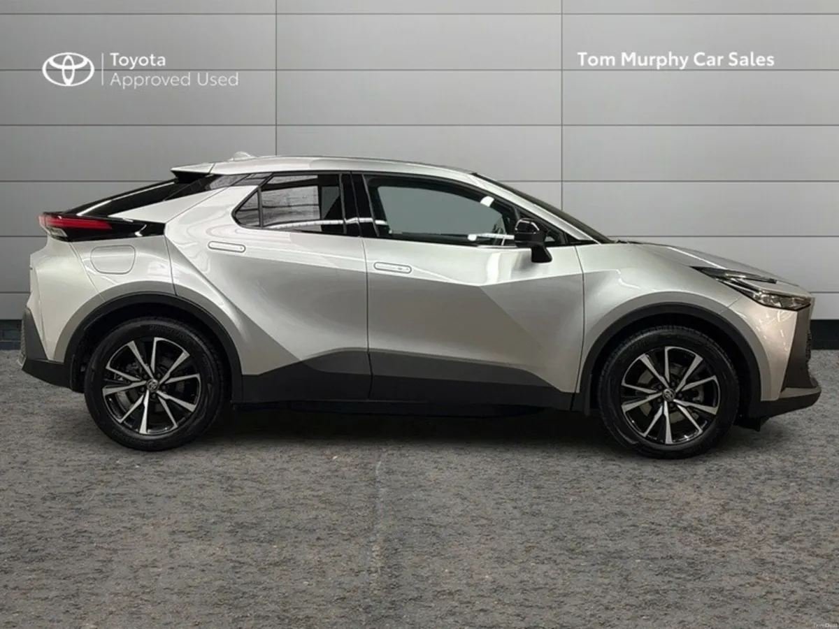 Toyota C-HR C-HR PHEV SPORT - GREAT VALUE EX MANAG - Image 3