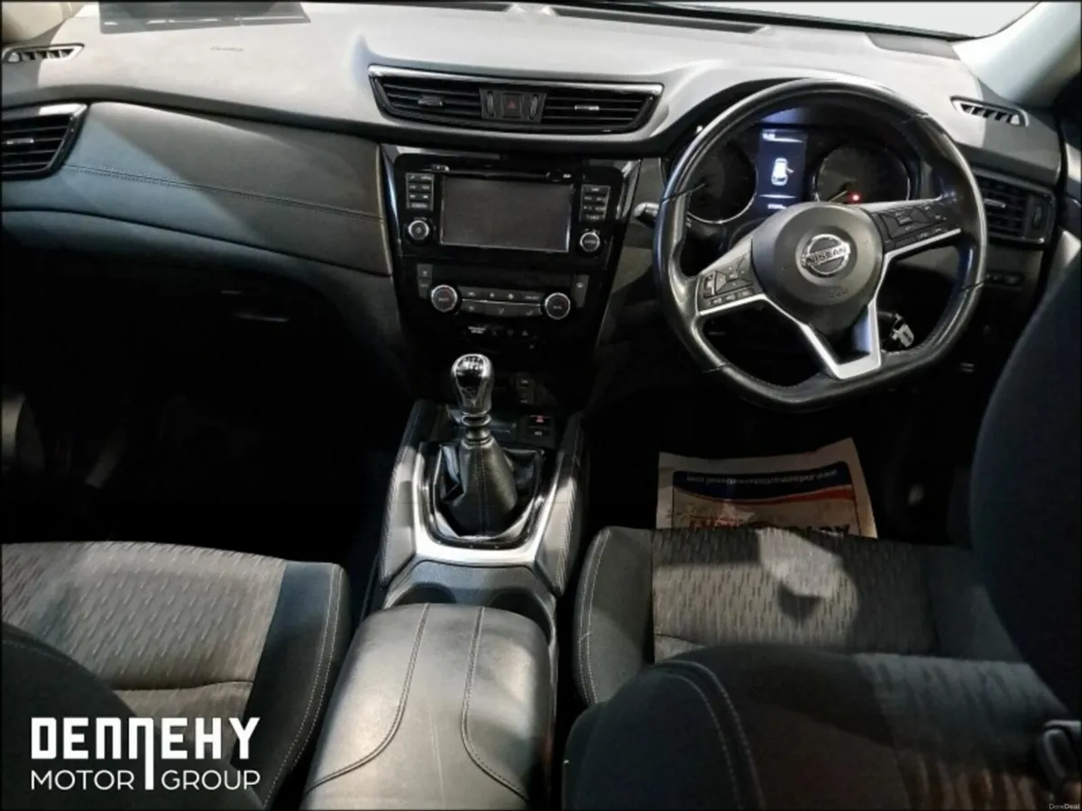 Nissan X-Trail 1.7 DCI SV 7 Seats - Image 3