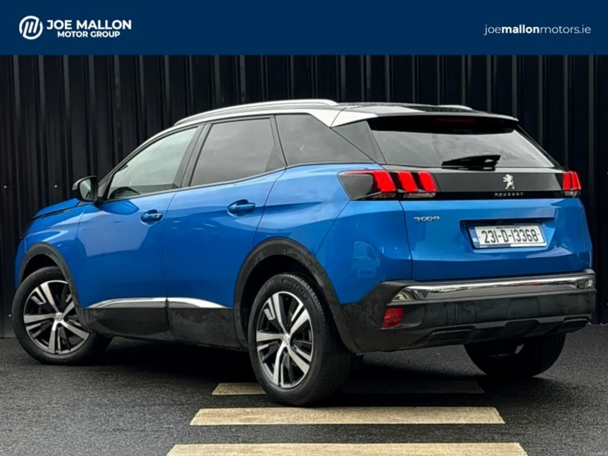 Peugeot 3008 1.2 PureTech 130bhp Auto 6.4 Allure - Image 2