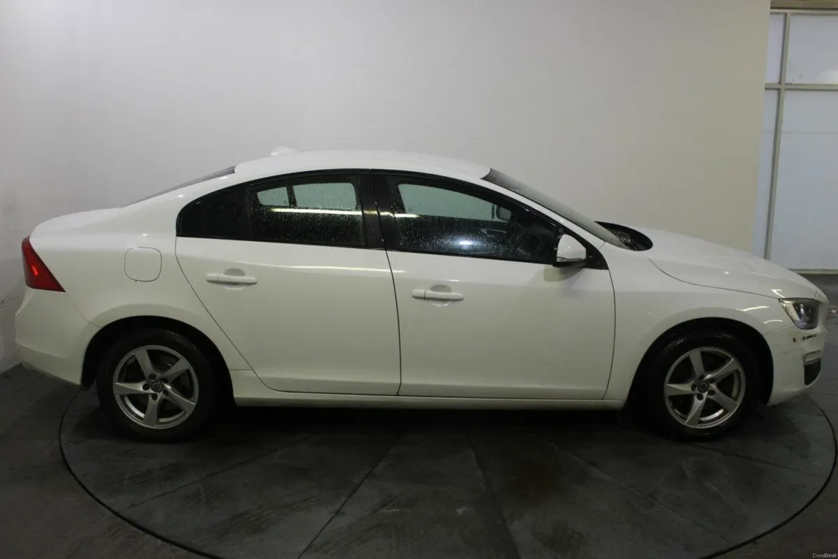Volvo S60 D2 (120hp) ES BUSINESS EDITION- TENDER 3 - Image 4