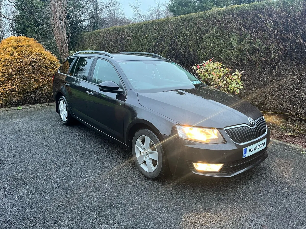 Skoda Octavia 2015 1.6L Diesel - Image 2
