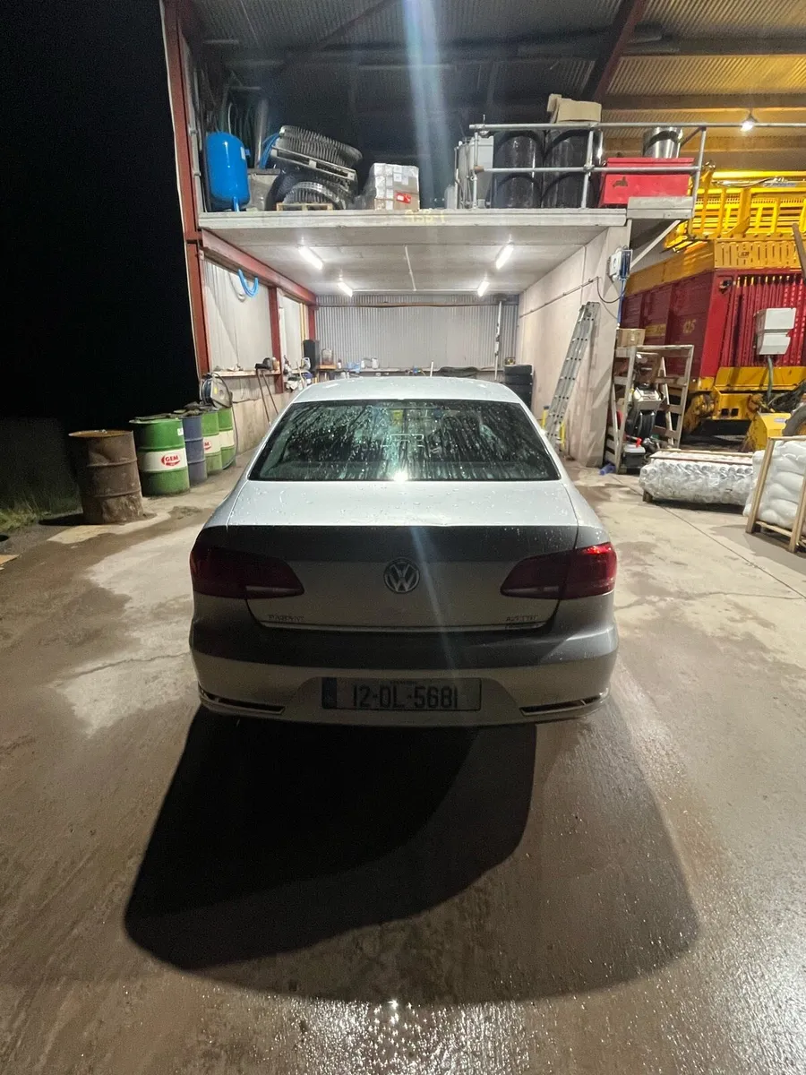 VW Passat 2012 2.0tdi - Image 4