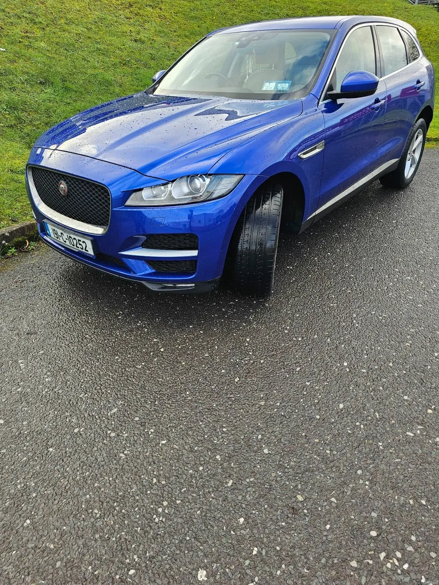 Jaguar F-Pace 2019 - Image 2