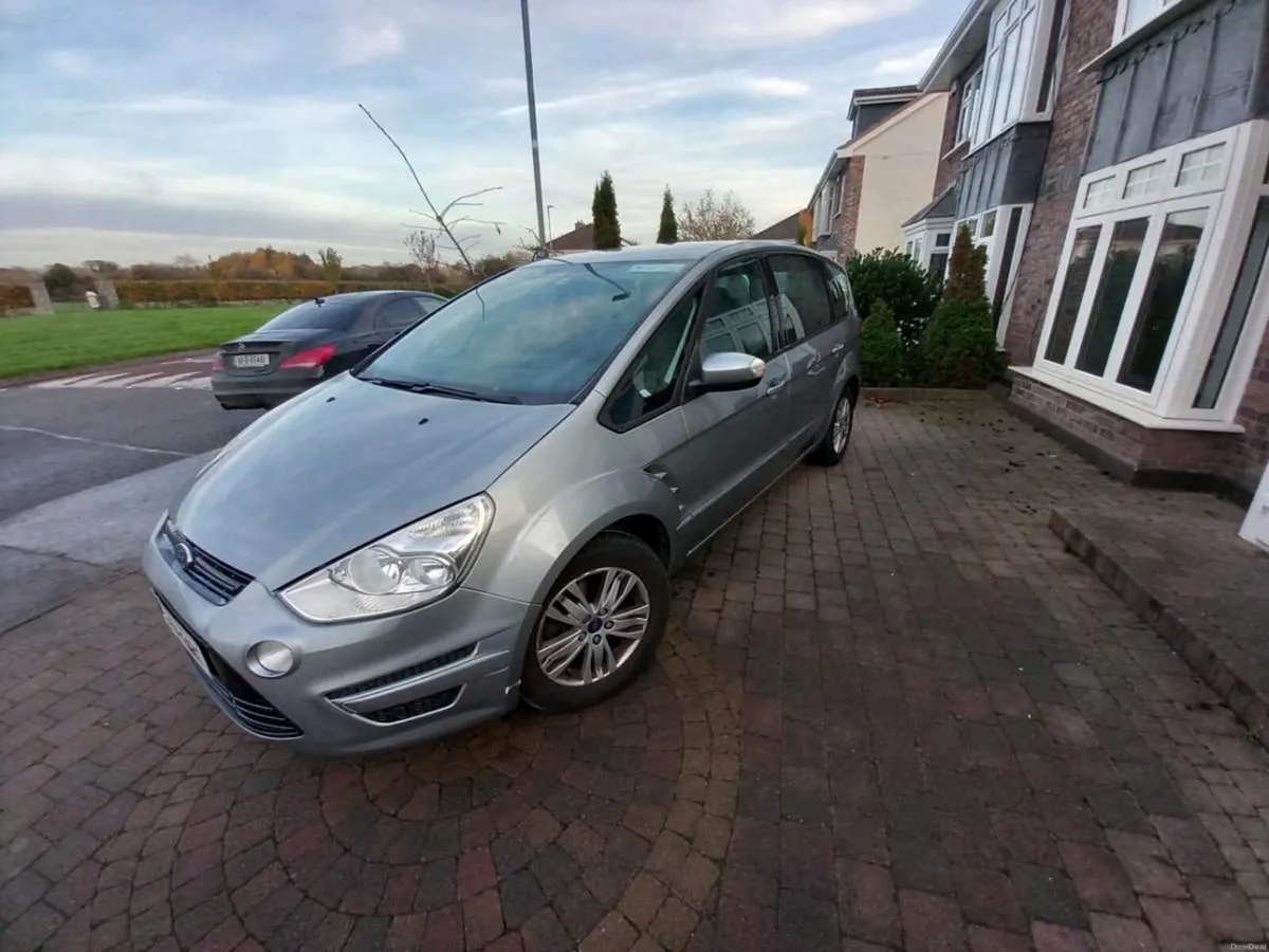 FORD S-Max 2012 - Image 4