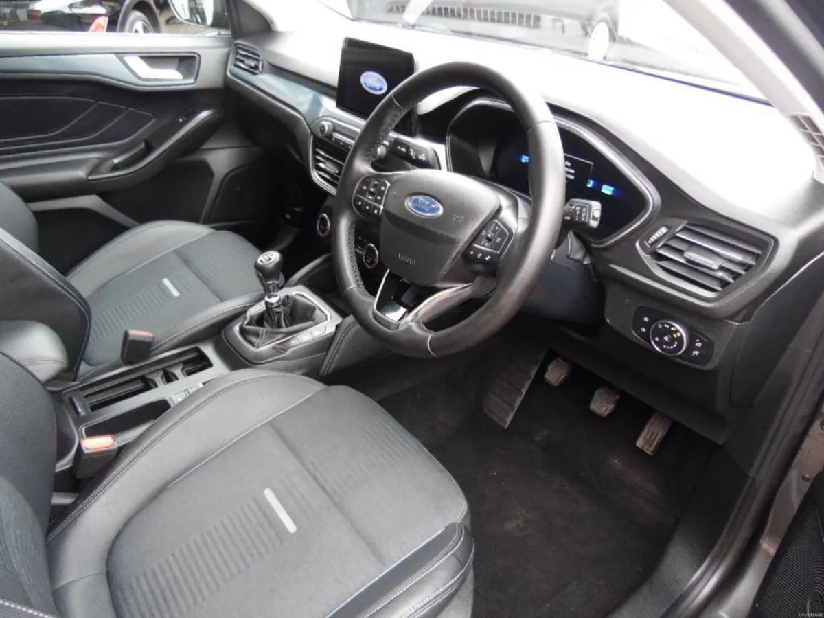 FORD FOCUS 1.5 EBL 120 ACTIVE X 2021 NCT 01/18 TAX - Image 2