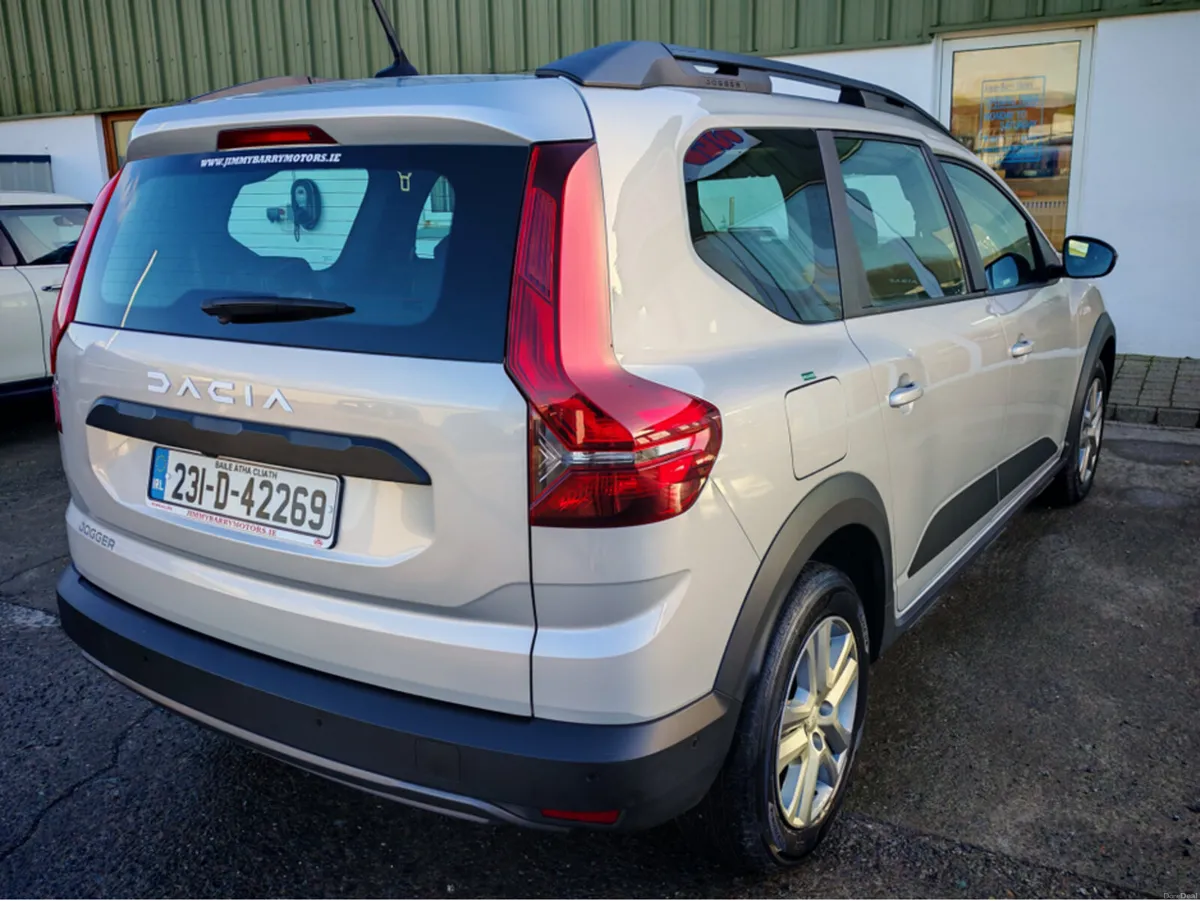DACIA JOGGER EXPRESSION TCE 110 NBI 5DR - Image 2