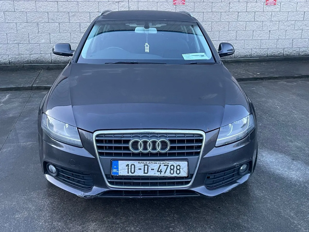 Audi A4 2010, 2.0Tdi, Automatic, Estate. - Image 2