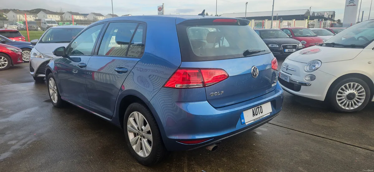Volkswagen Golf automatic 1.2 comfortline low kms - Image 4