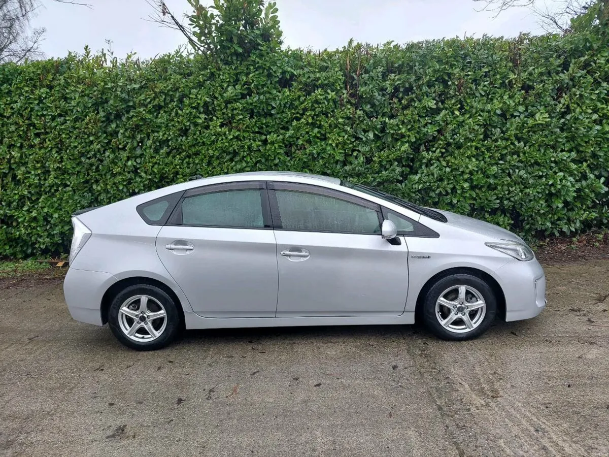 2015 TOYOTA PRIUS 1.8 HYBRID SYNERGY DRIVE - Image 4