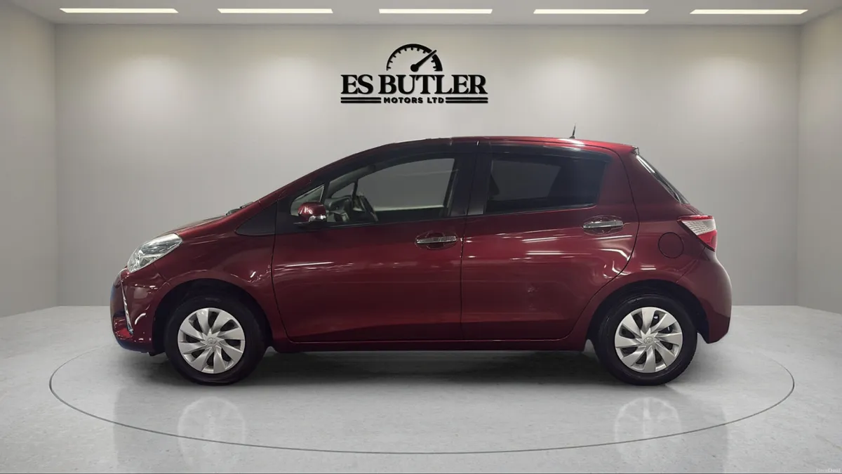 2018 Toyota Vitz 1.0L AUTO LUNA SPORT MODEL/LOW KM - Image 2