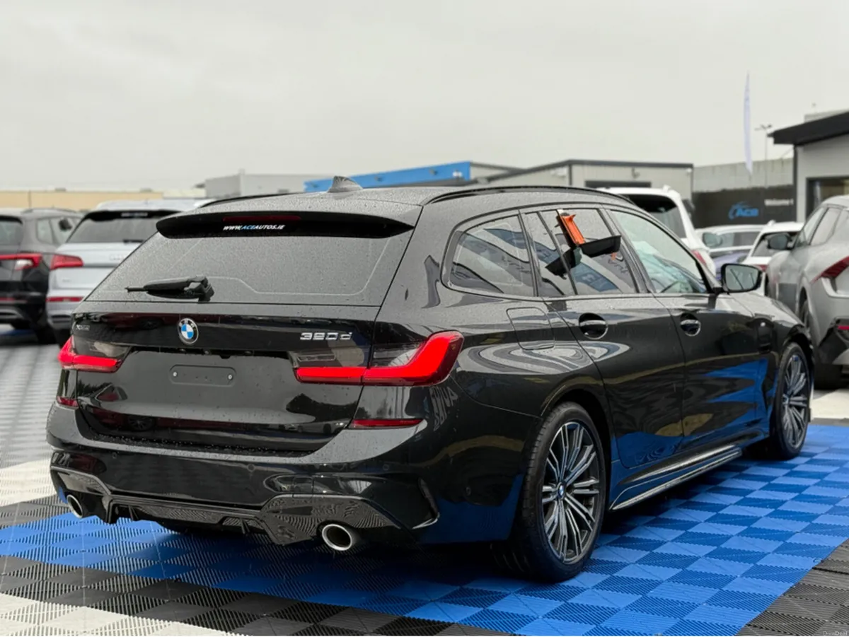 BMW 3-Series M-SPORT X-DRIVE - 2.0L DIESEL - AUTO - Image 3