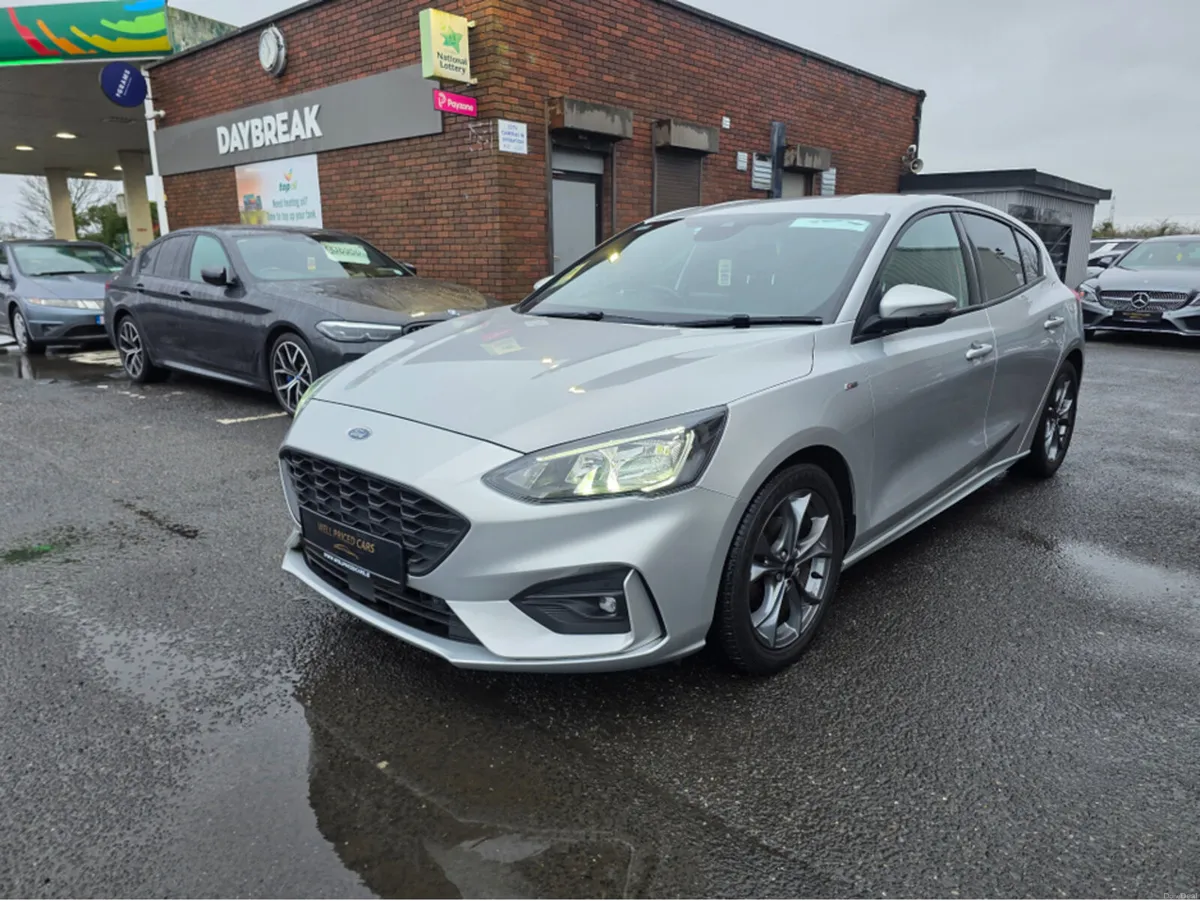 Ford Focus ST-LINE 5DR 1.0T 125 S6.2 M6 FW - Image 1