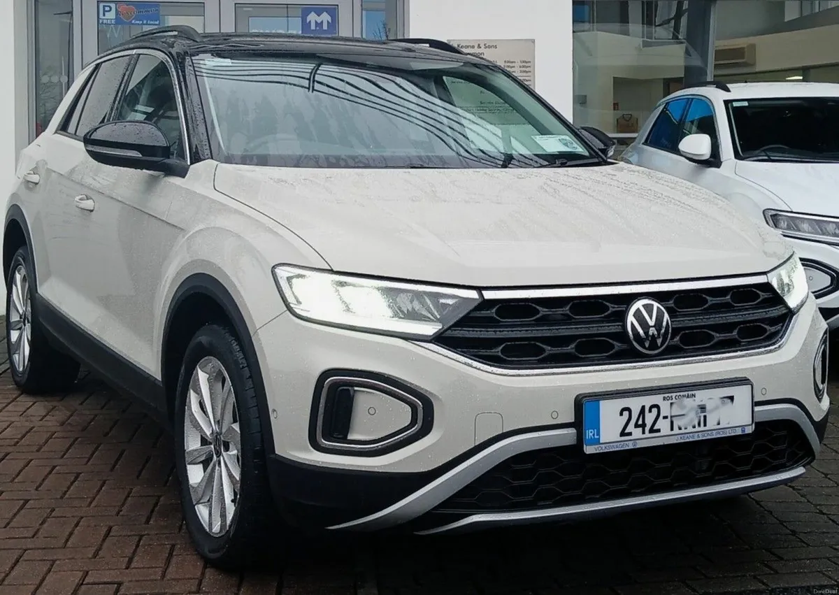Volkswagen T-Roc EDITION 75 2.0TDI 116HP **REAR VI - Image 1