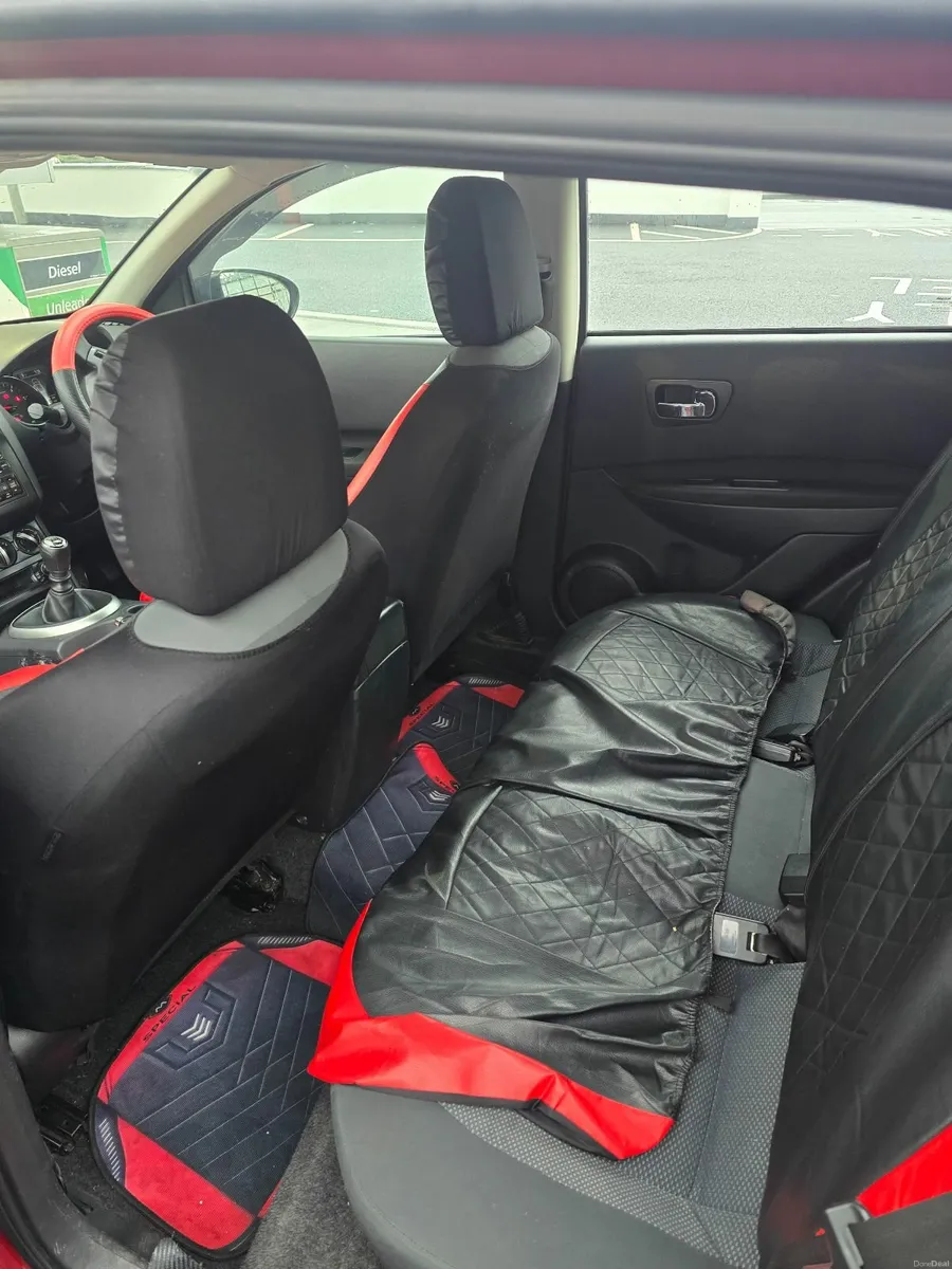 Nissan Qashqai 2010 - Image 2