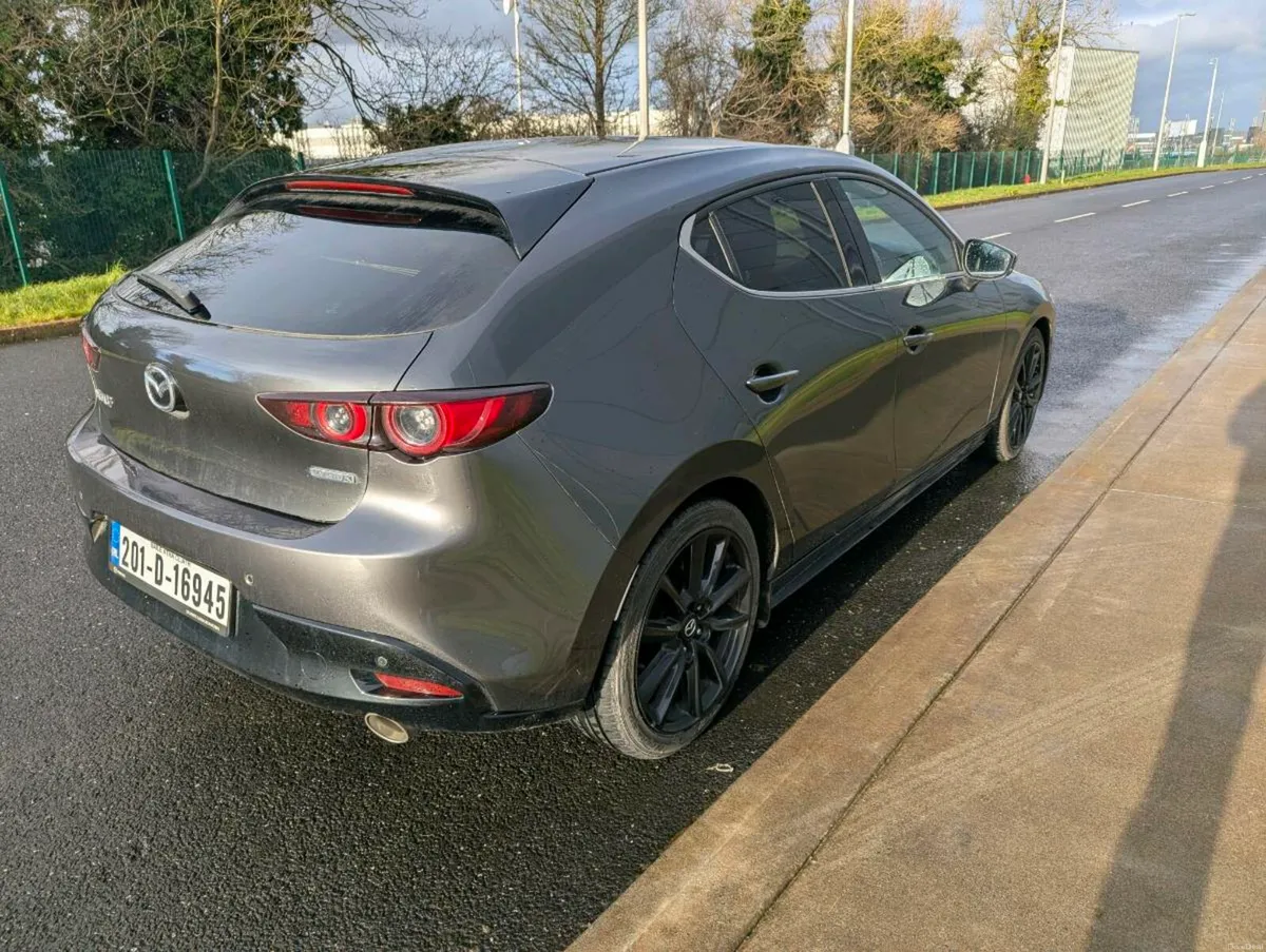Mazda Mazda3 2020 - Image 2