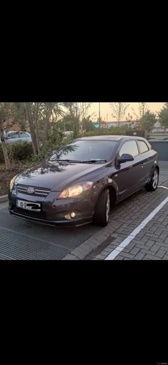 Kia Ceed 2010 - Image 4