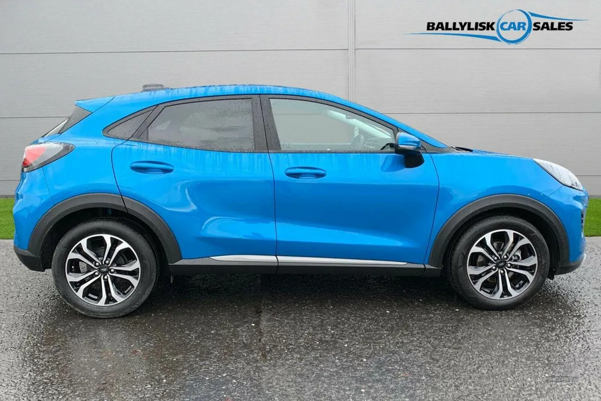 Ford Puma 1.0T 125PS Titanium in Aqua Blue with 4K - Image 3