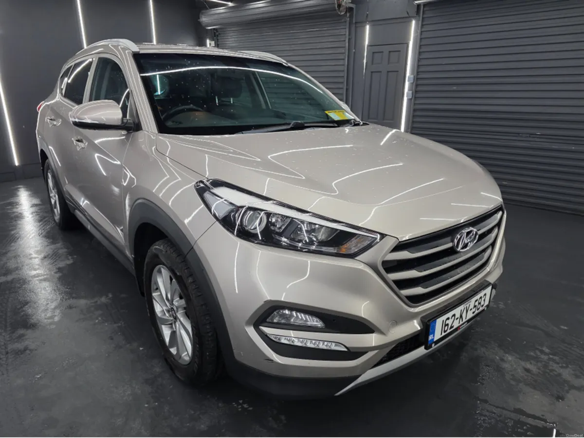 Hyundai Tucson EXECUTIVE 5DR - Image 3
