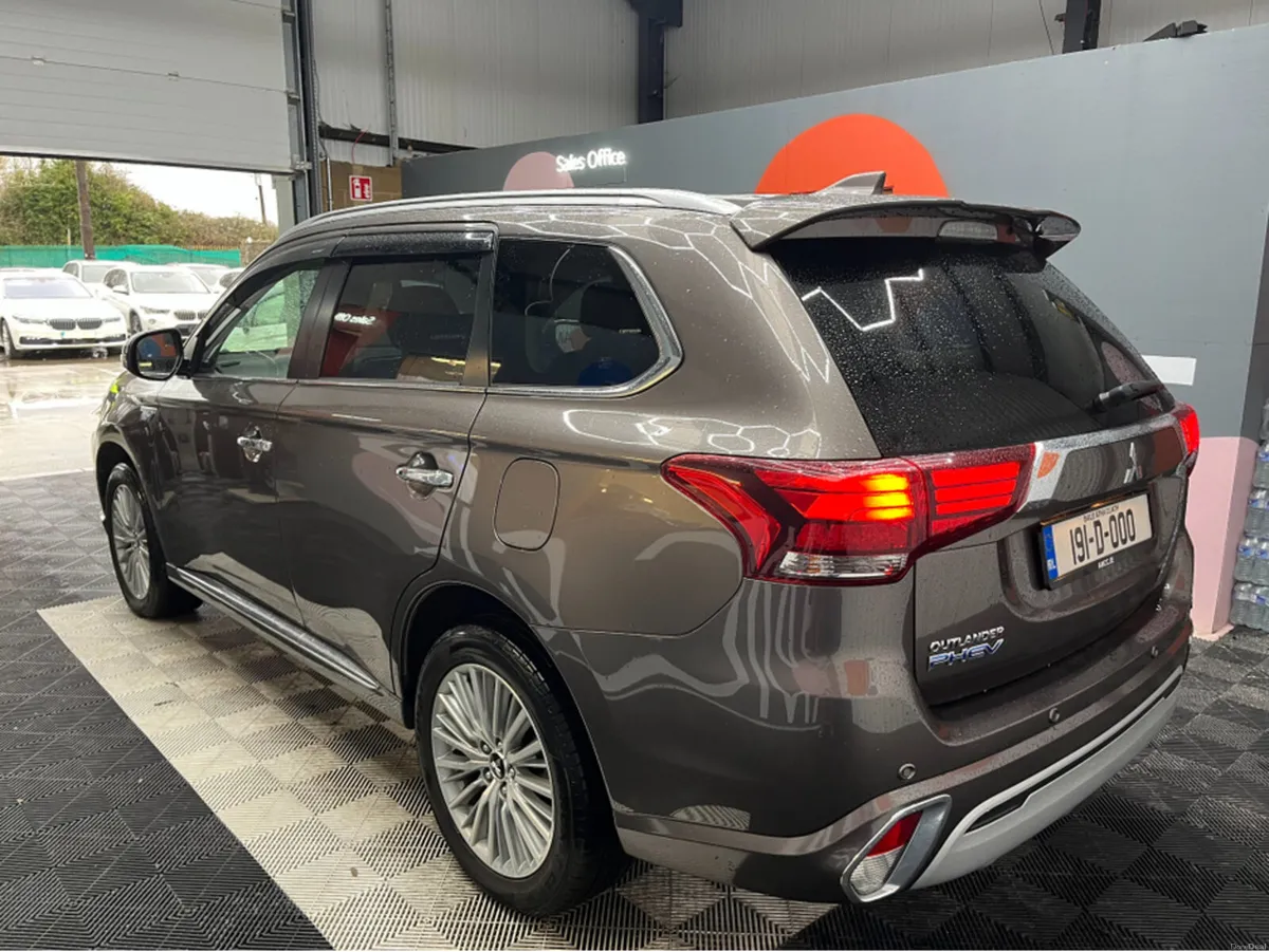 Mitsubishi Outlander €22950 2019 MITSUBISHI OUTLAN - Image 4