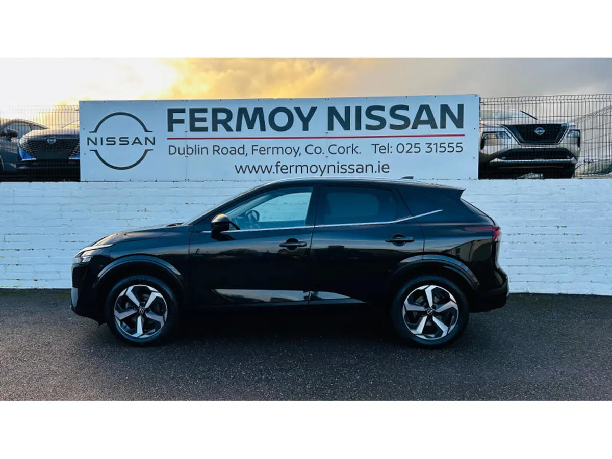 Nissan Qashqai 4 CAMERAS + FRONT AND REAR PARK SEN - Image 2