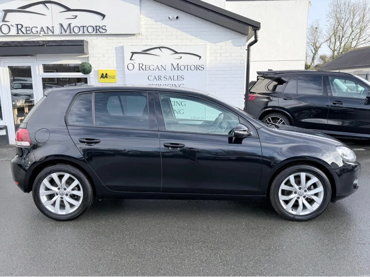 Volkswagen Golf 1.4 TSI AUTO - Image 2