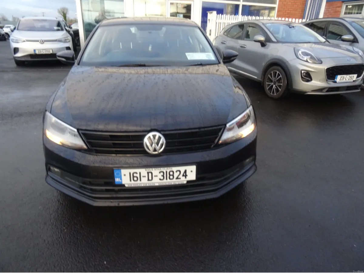 Volkswagen Jetta TRENDLINE 2.0 TDI MANUAL 5SPEED 1 - Image 4