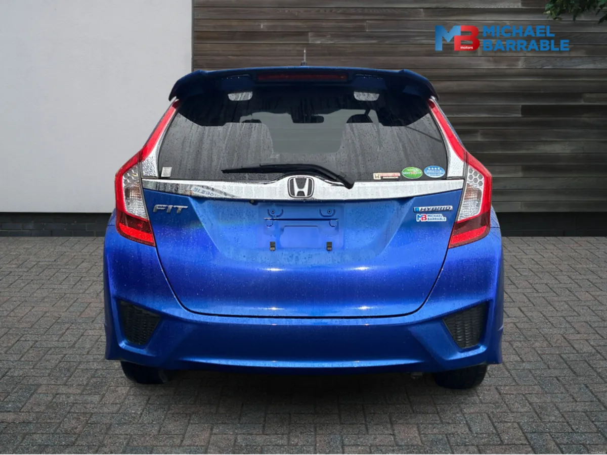 Honda Fit 1.5L Petrol Hybrid Automatic - Image 4