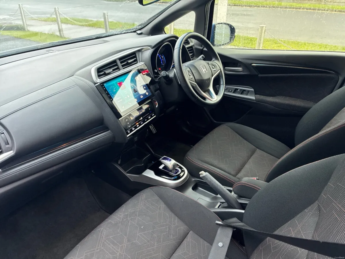 Honda Fit 1.5L Petrol Hybrid Automatic - Image 3