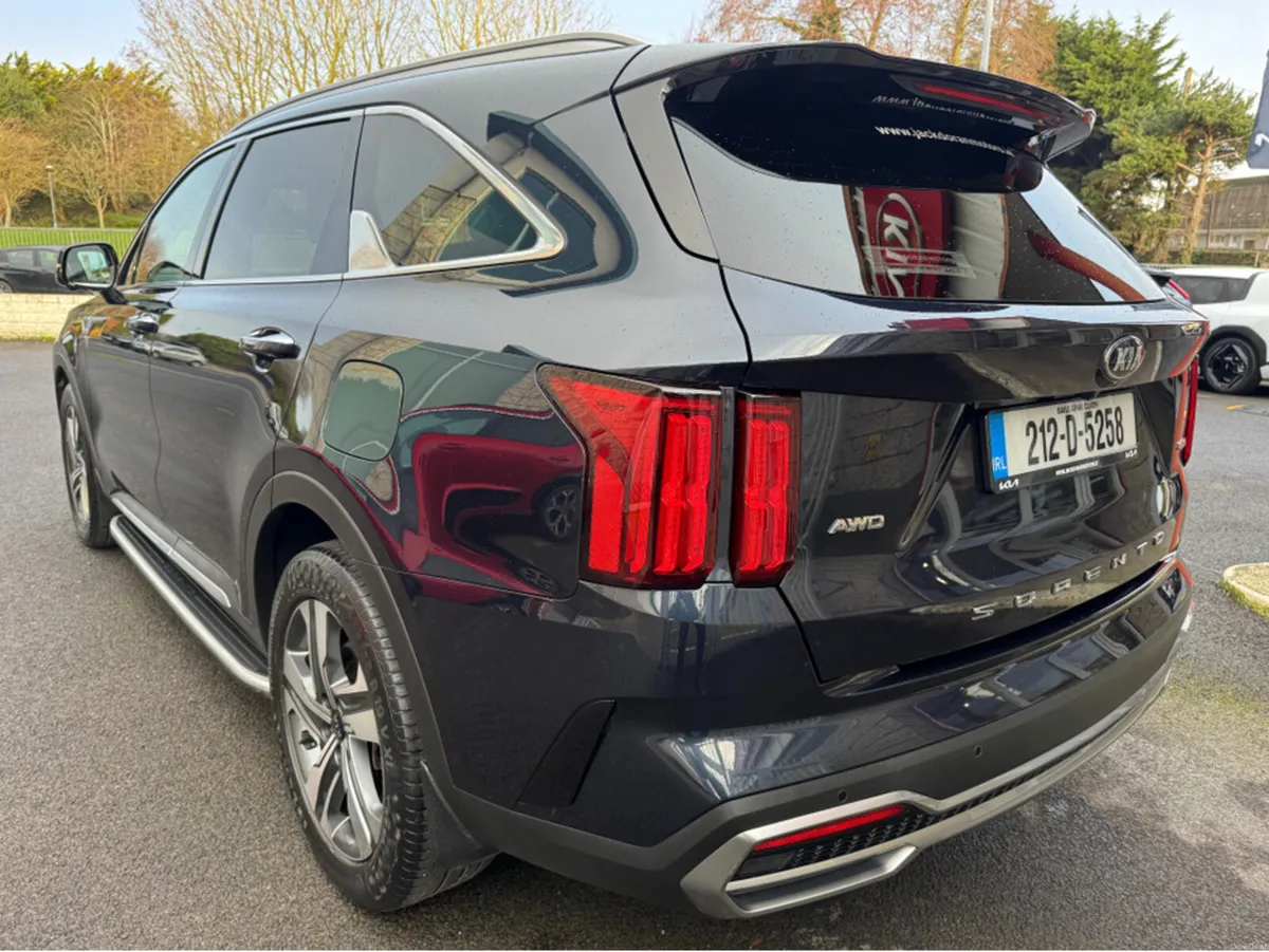 Kia Sorento K4 PHEV***Deposit Taken*** - Image 4