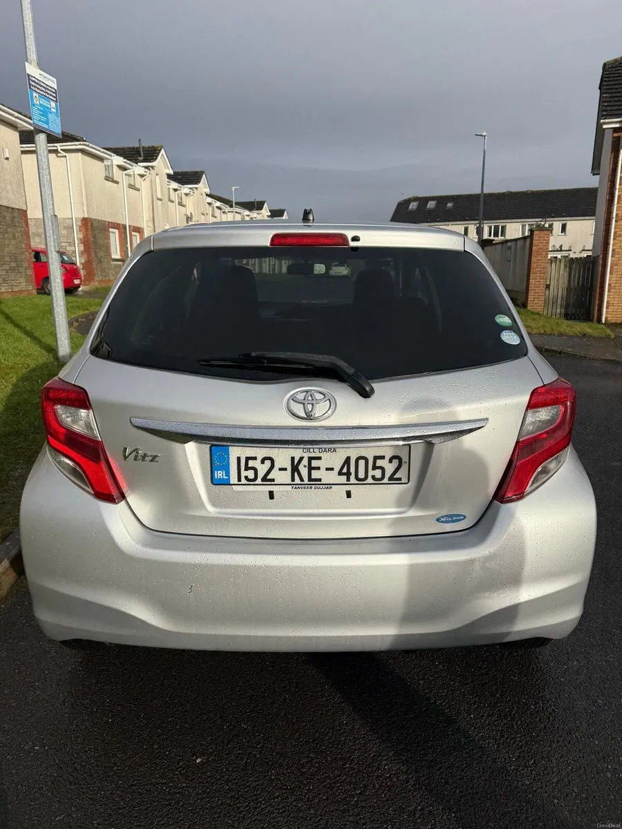 Toyota Vitz 2015 - Image 2